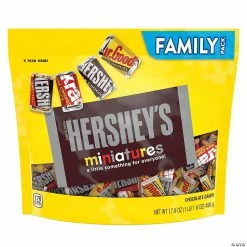 Best reviews of 🥰 HERSHEY'S Miniatures Chocolate 🍬 Candy Assortment, Family Size 17.6 oz 😍